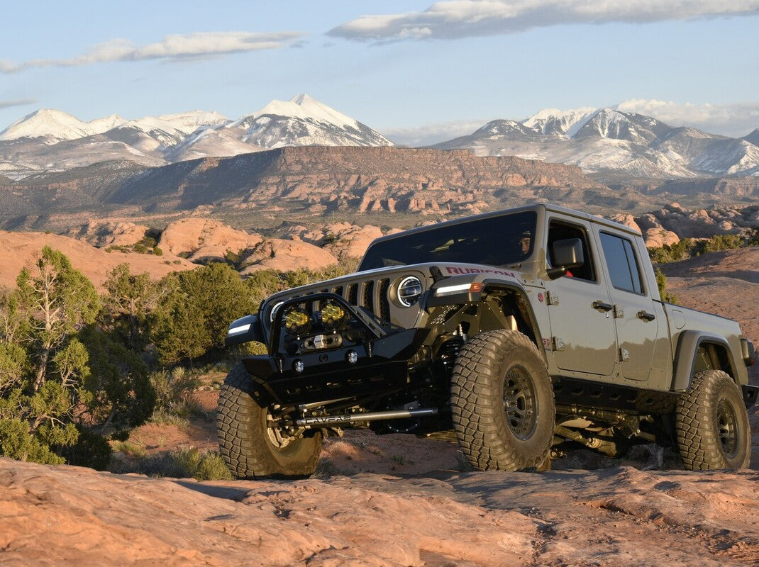 Jeep Gladiator vs Toyota Tacoma