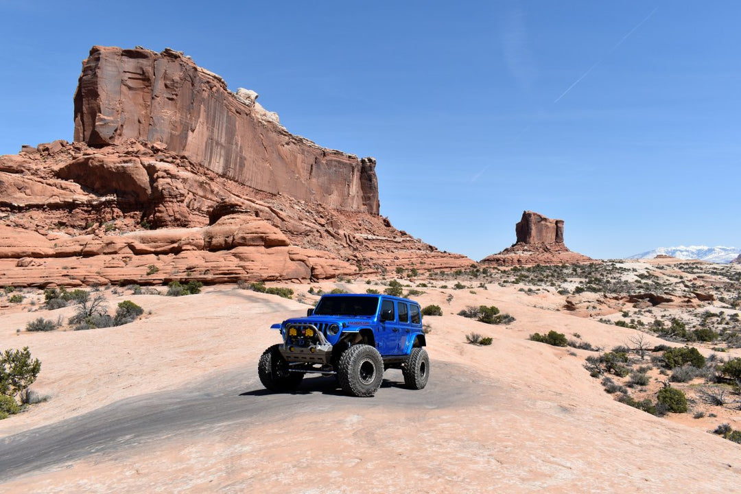 what is a track bar on a jeep