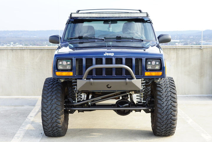 XJ / MJ Stubby Front Bumper - CavFab