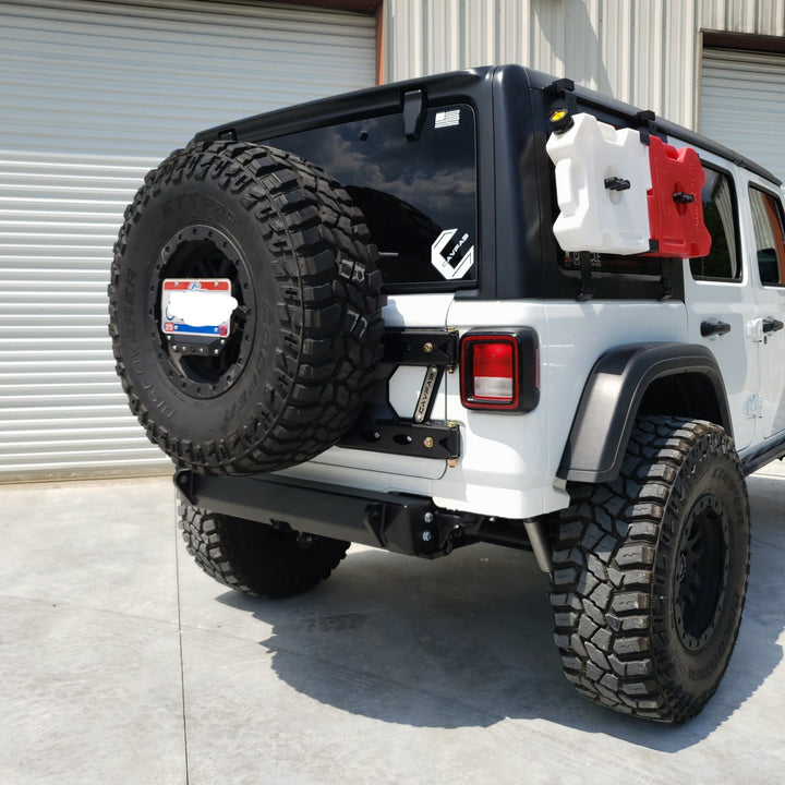 JL / JLU Elite Series Body Mounted Spare Tire Carrier - CavFab